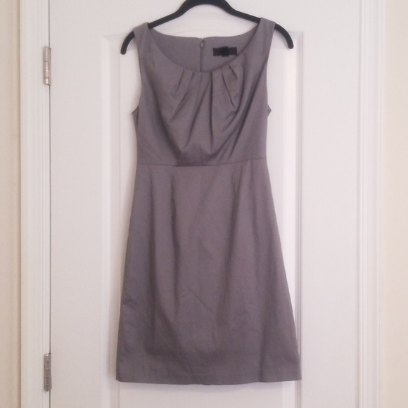 Dress - Picture 1 of 3